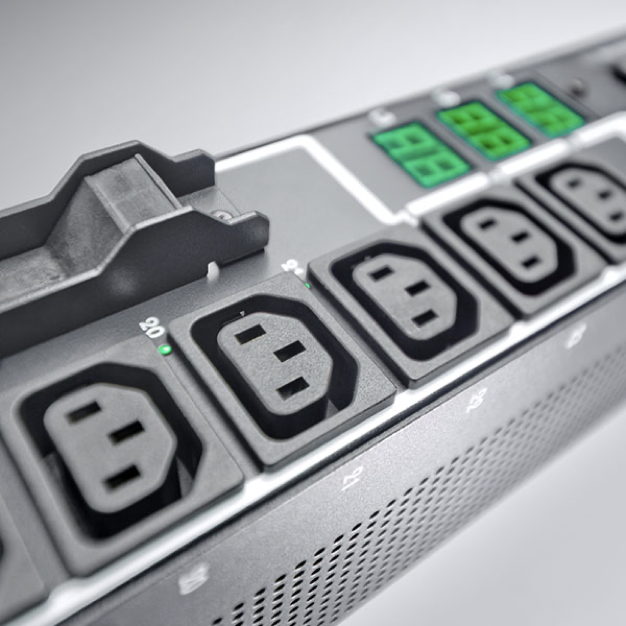 Image of Server Technology Switched POPS Rack PDU